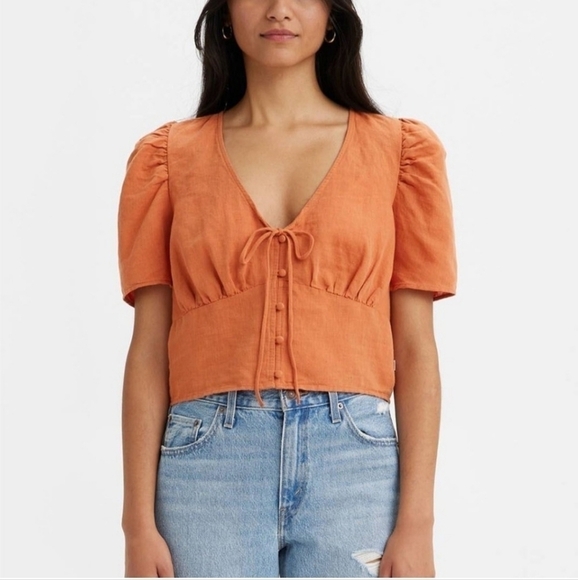 Levi's Blouse - Picture 1 of 6